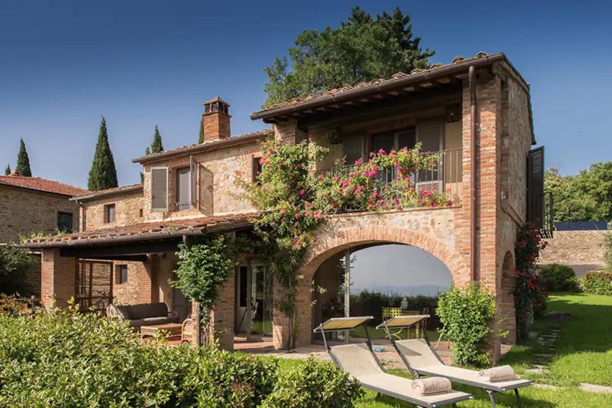 Villa Mandorlo - Pomaio Wines & Hospitality أريتسو المظهر الخارجي الصورة